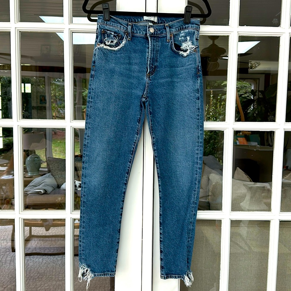 AGOLDE Toni style medium wash denim jeans. Size 28. Light stretch. Ankle length